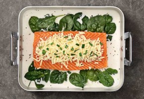 Ispanaklı, Krema ve Parmesanlı Norveç Somonu