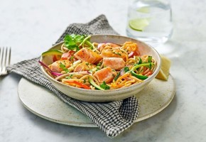 Sebzeli Tam Tahıllı Somon Makarna