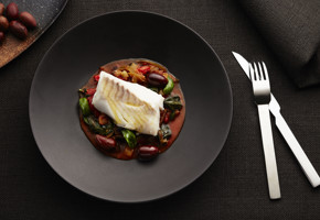 Ratatouille med lättsaltad torsk och oliver