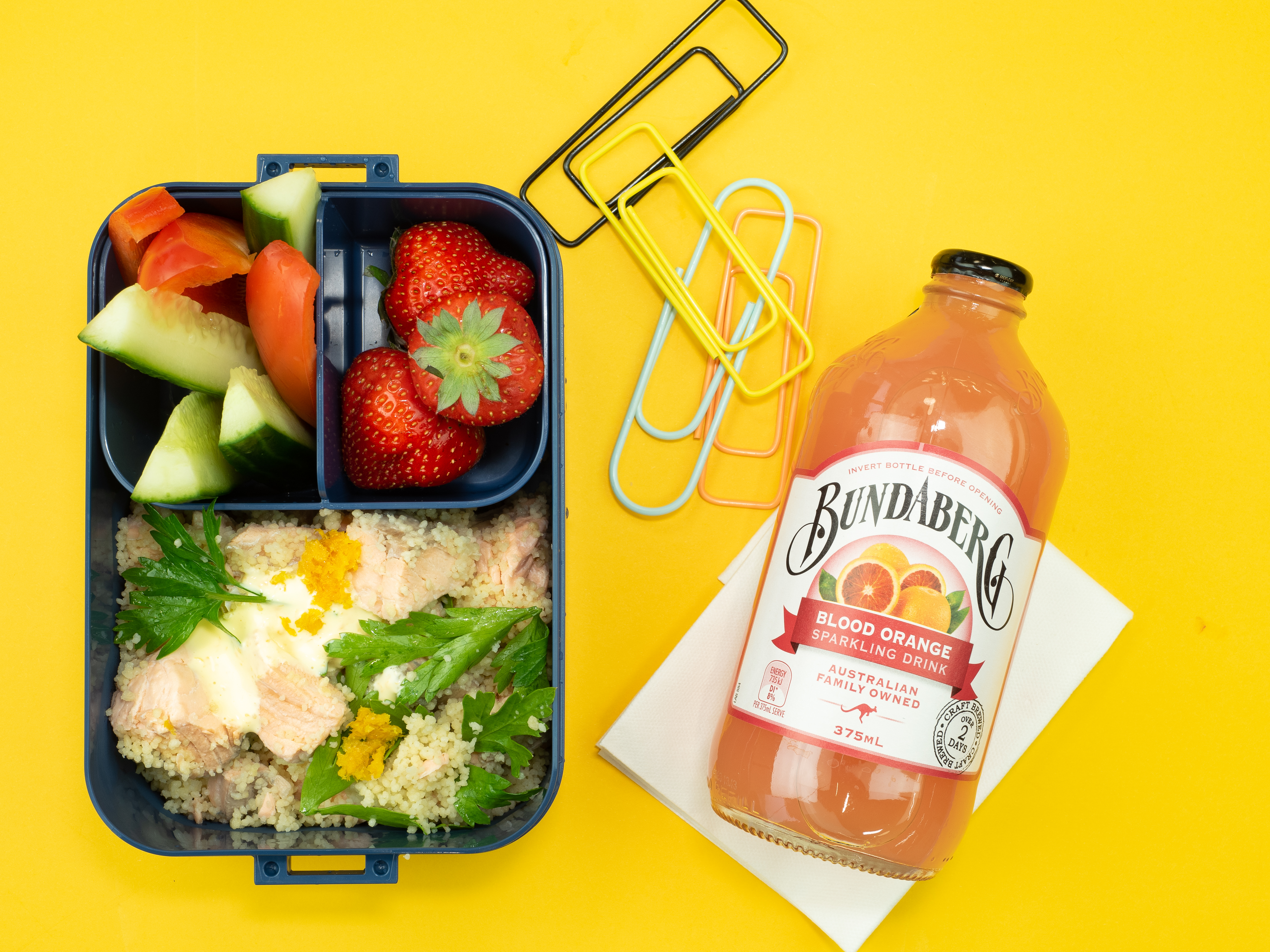 Couscous salat med kokt laks