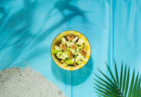 Äpple– och valnötsallad