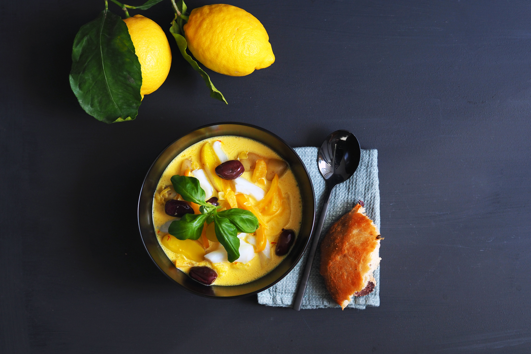 Gul fiskegryte med torsk og safran