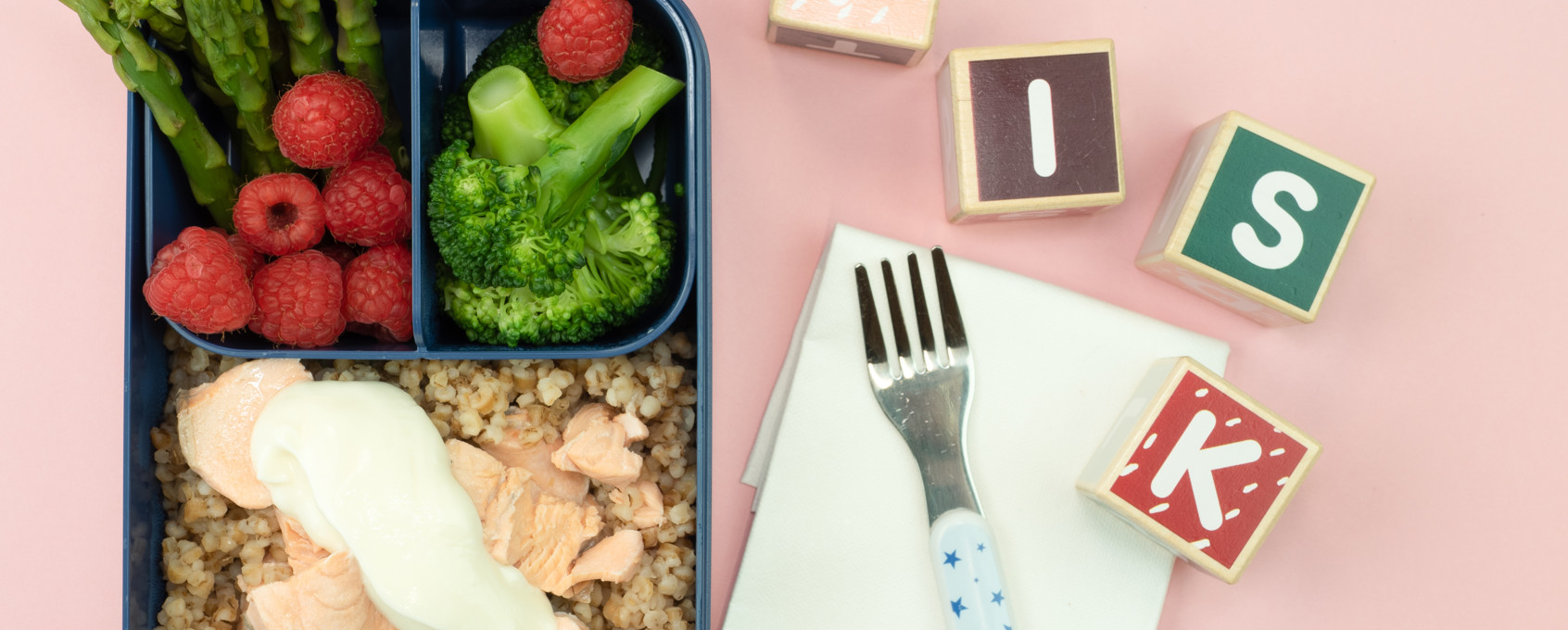 Kokt laks med byggryn