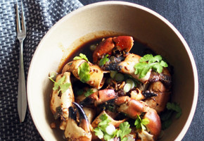 Krabba med vitlök och peppar