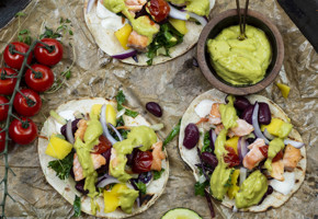 Laksetaco med guacamole