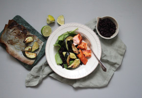 Ovnsbakt laks i form med ris