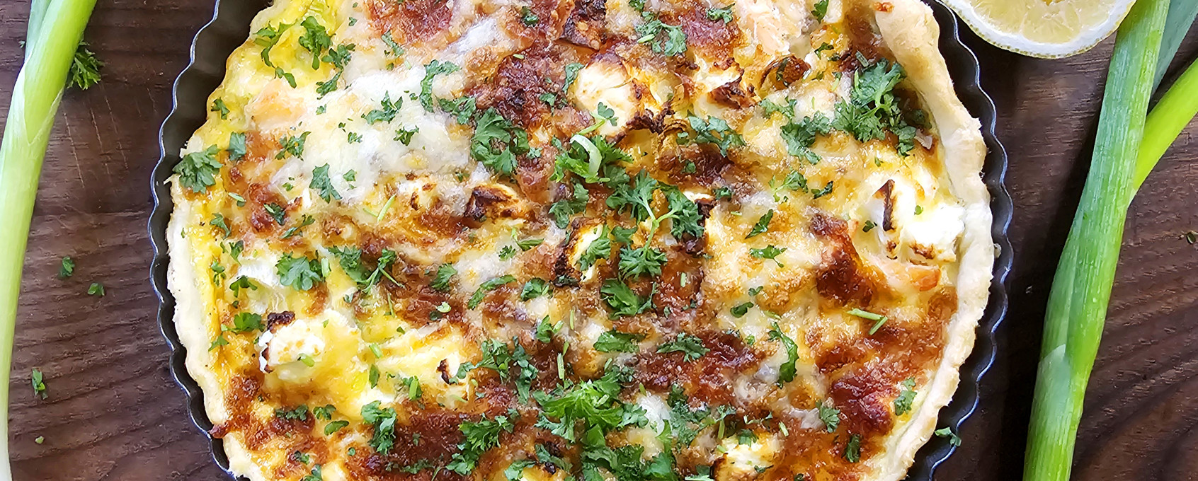 Pai med laks og vårløk i airfryer