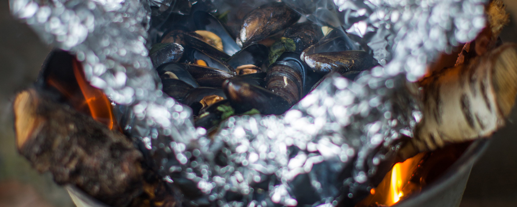 Blåskjell med hvitløk og basilikum i folie