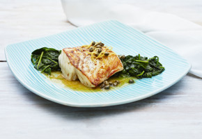 Torskeloin med spinat og kaperssmør