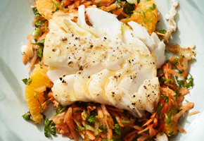 Torsk stekt i sitron med råkostsalat